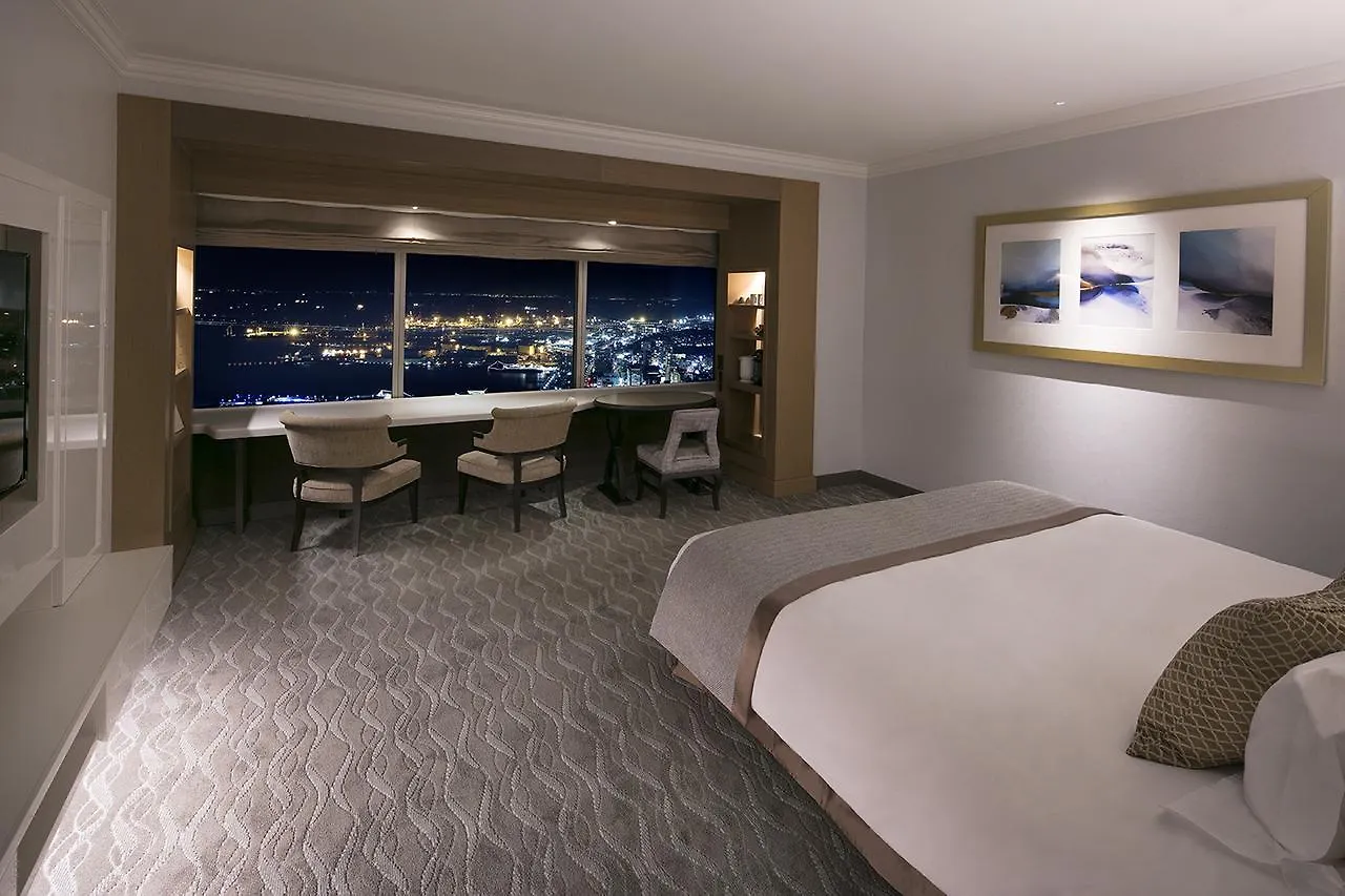 *****  Yokohama Royal Park Hotel Japan