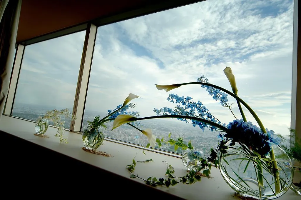 Yokohama Royal Park Hotel