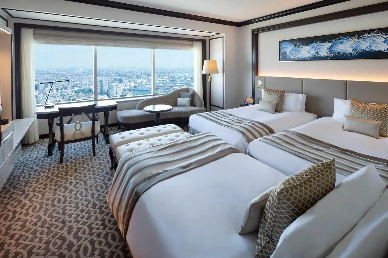 Yokohama Royal Park Hotel